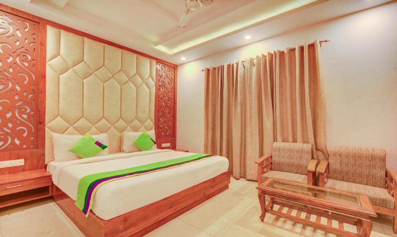 Treebo G K Residency Near Dehradun Railway Station Hotel ภายนอก รูปภาพ